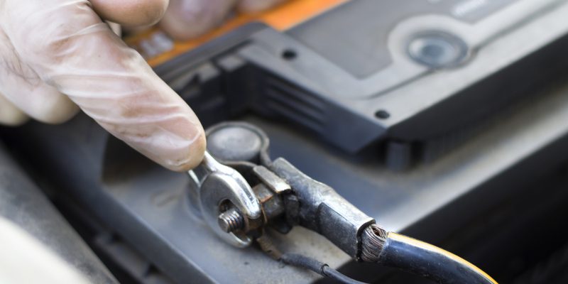 What Are the Top Signs of Damaged Battery Cables?